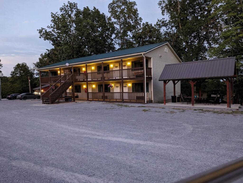 Timber Pointe Resort Jamestown 外观 照片